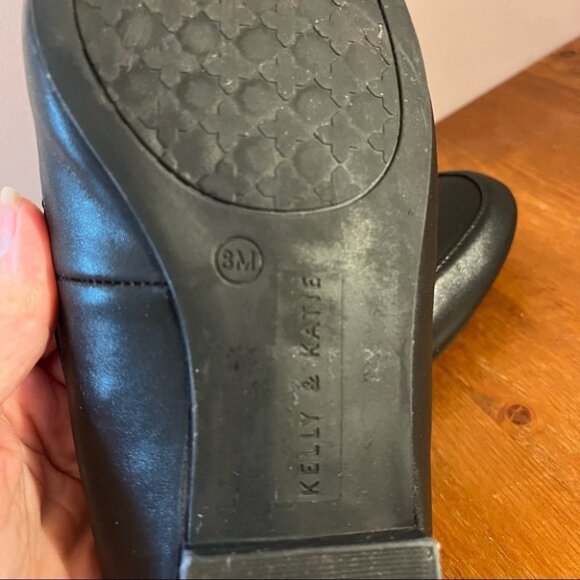 Kelly and Katie black loafers . Flat shoes - Picture 7 of 7